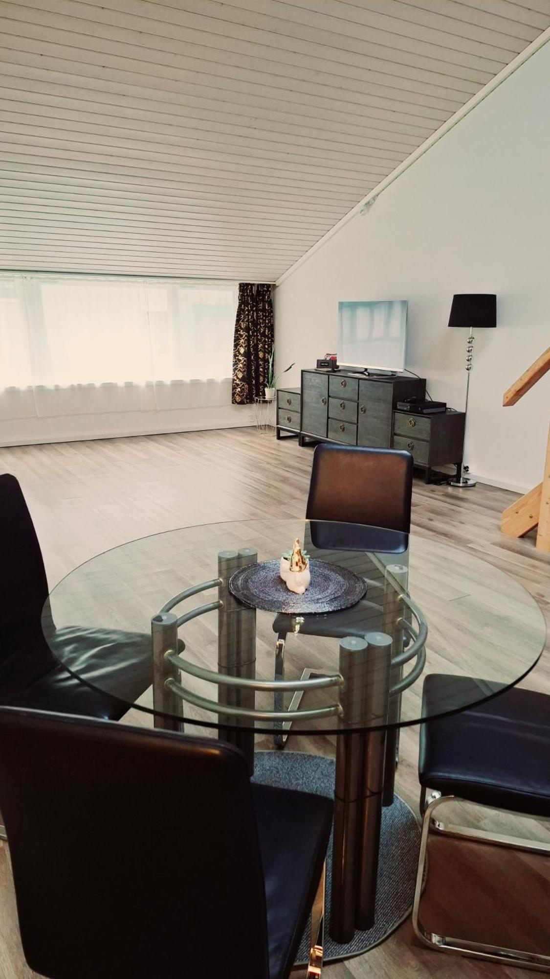 Muotathal Muota River Loft & Muota Industry Apartment Near Stoos מראה חיצוני תמונה