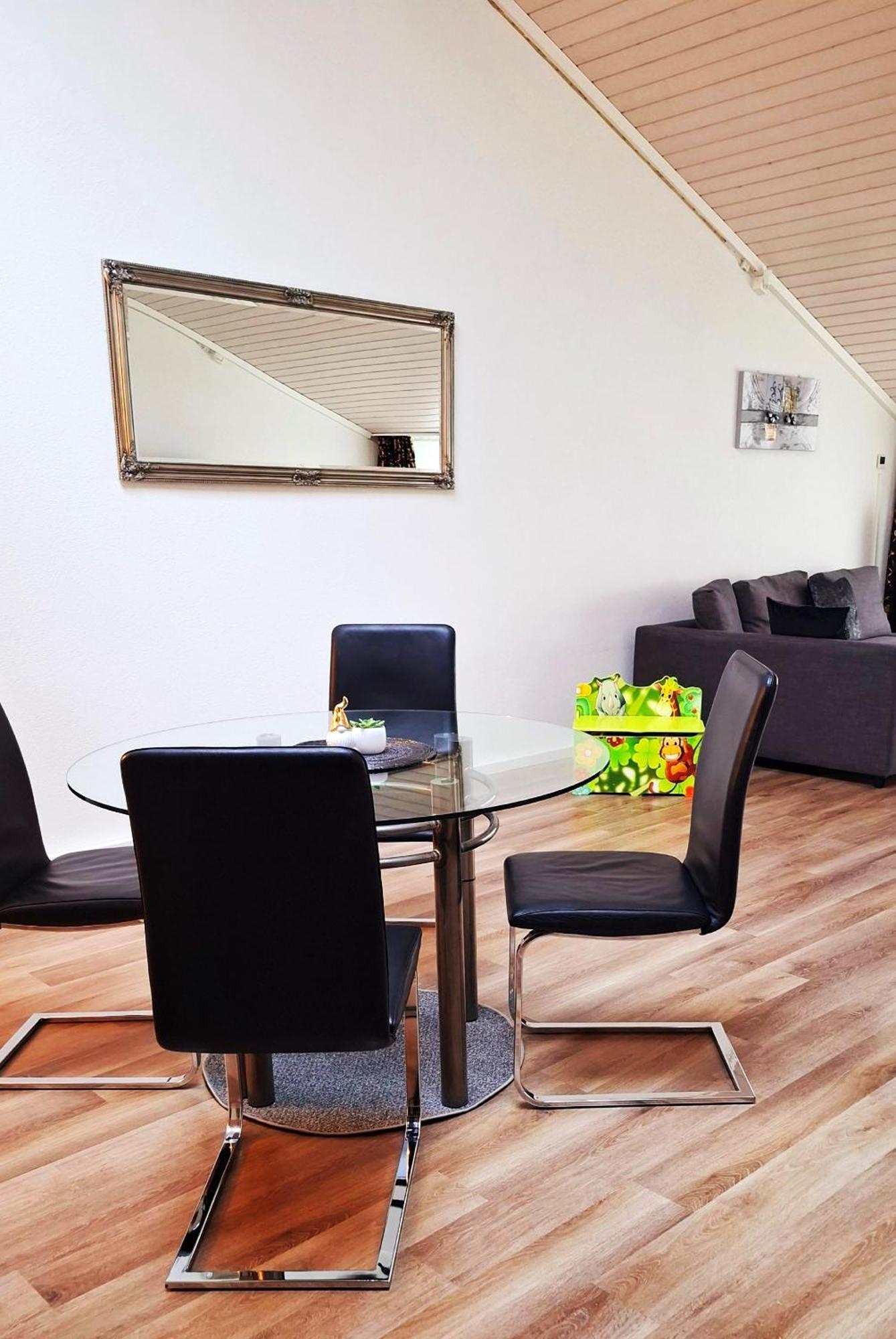 Muotathal Muota River Loft & Muota Industry Apartment Near Stoos מראה חיצוני תמונה